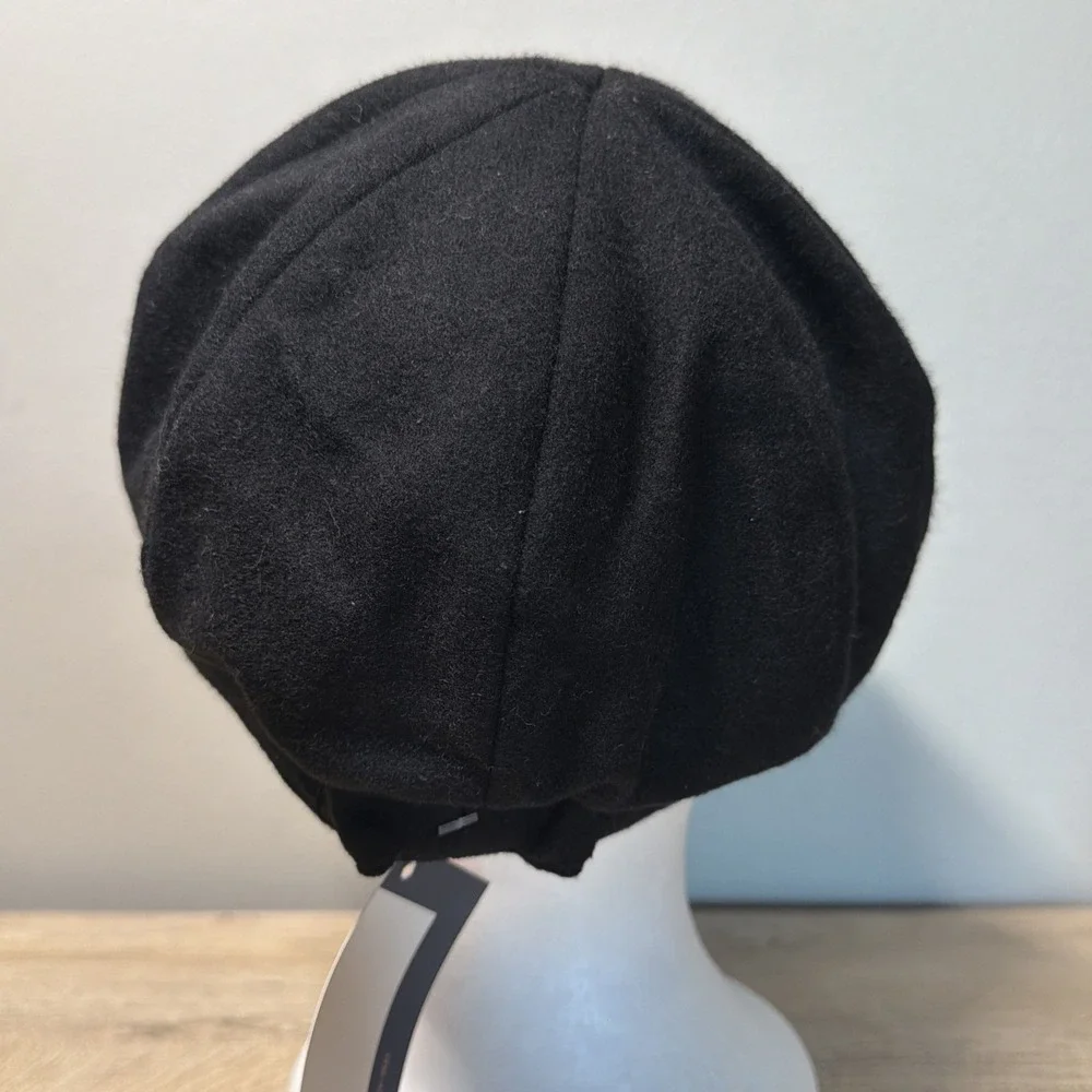 Betmar New York Black Newsboy Cap Womens OS Baker Boy Cabbie Hat Bow NWT